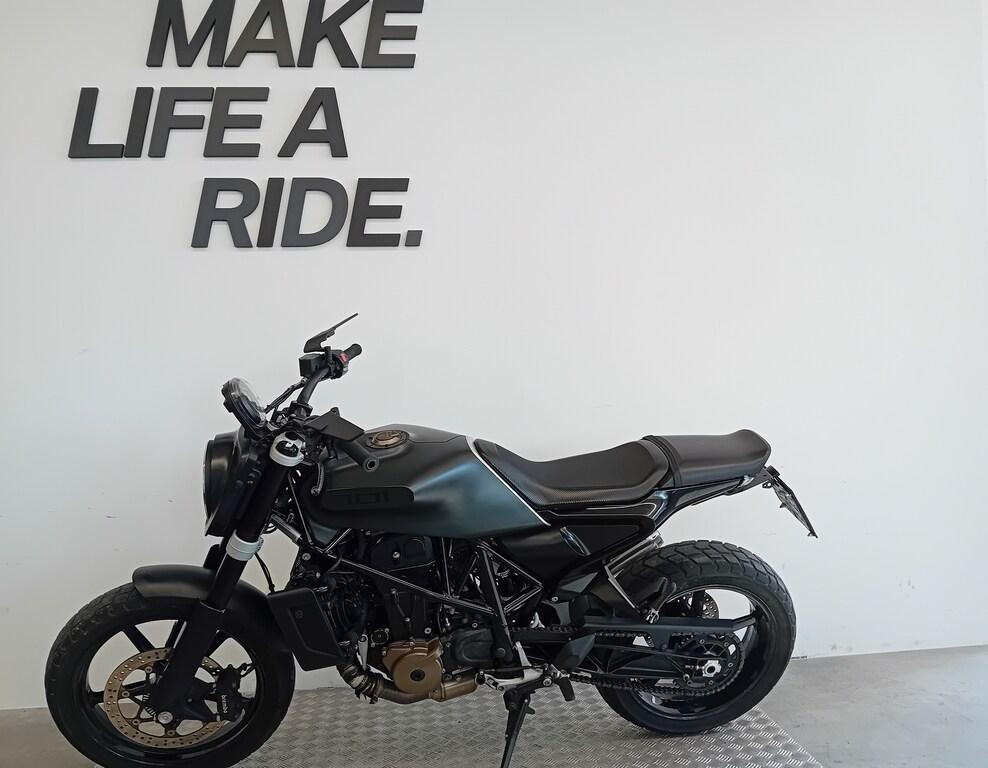 SVARTPILEN 701