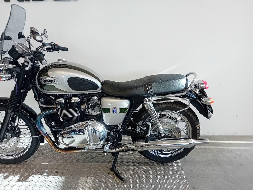 BONNEVILLE 865 T100