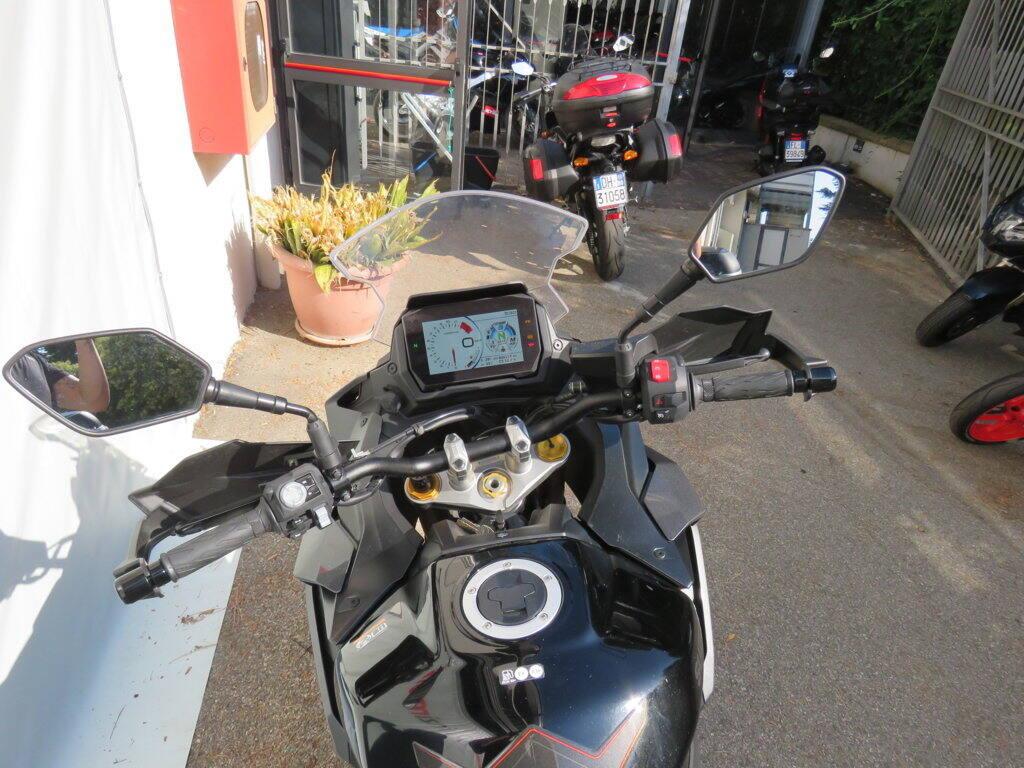 GSX-S 1000 GX