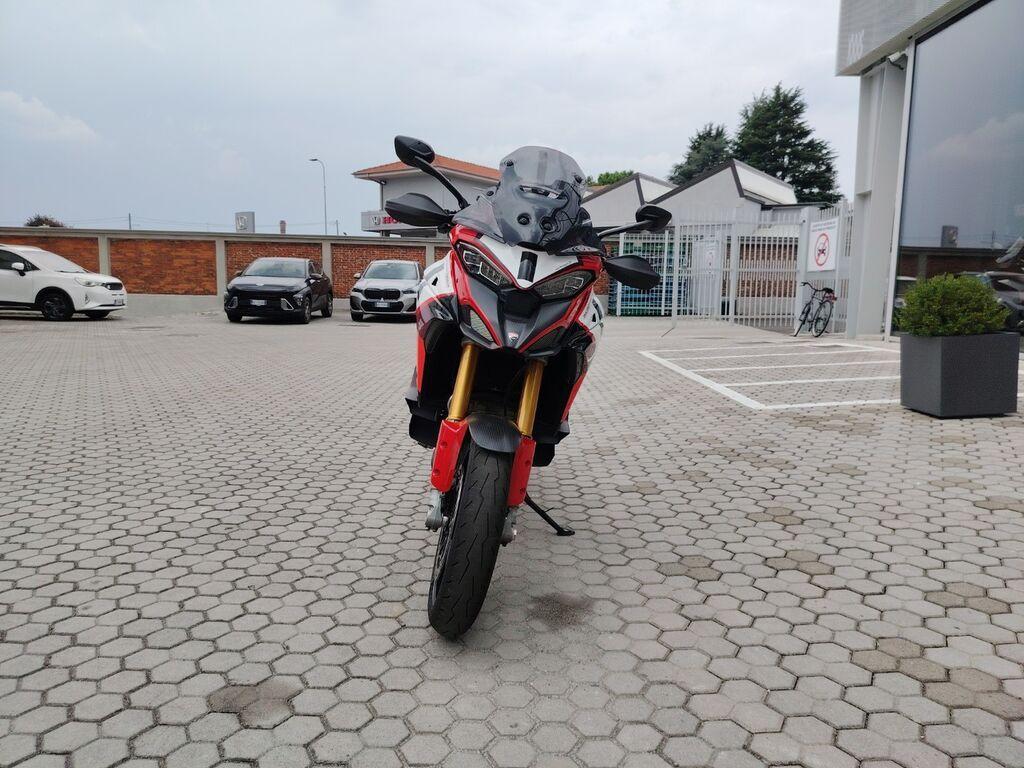 MULTISTRADA V4