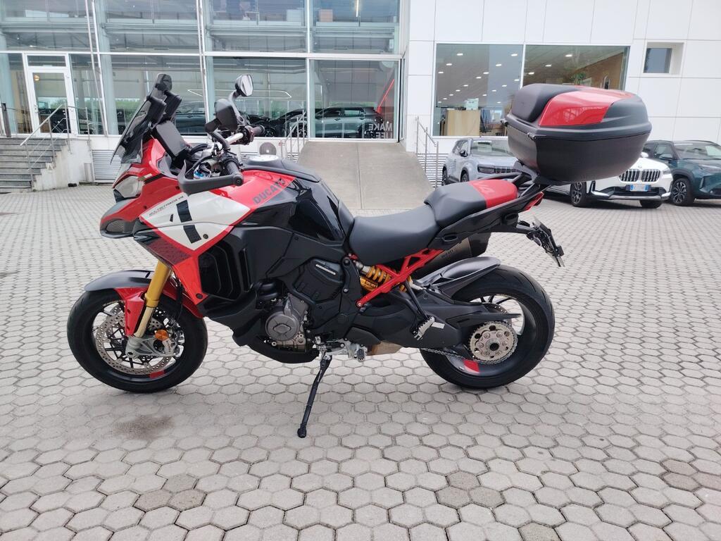 MULTISTRADA V4