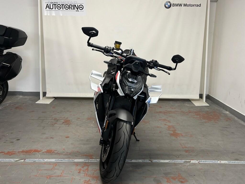 M 1000 R