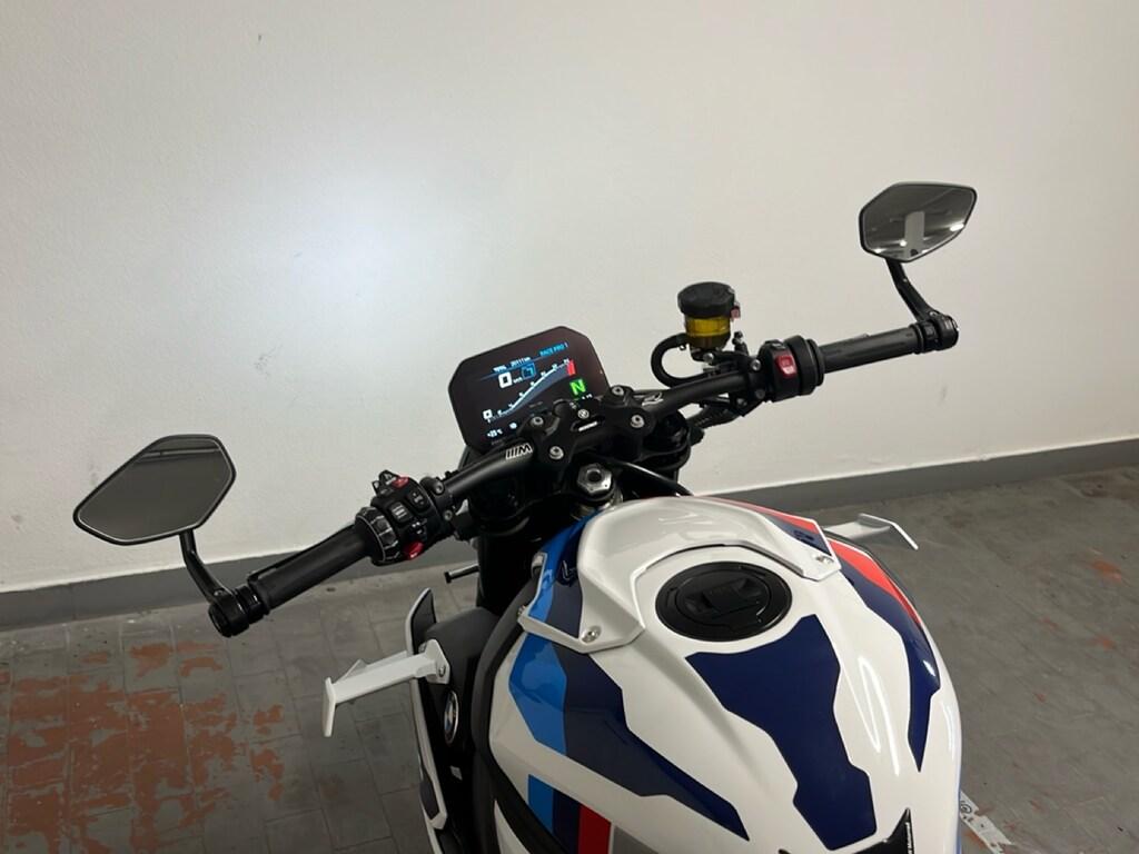 M 1000 R