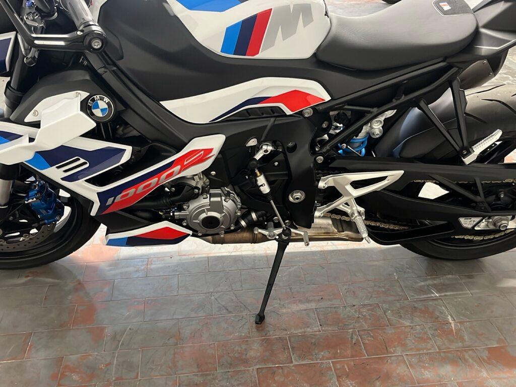 M 1000 R