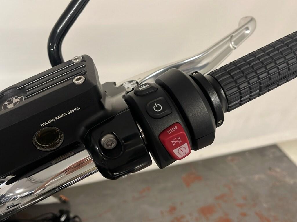 R 18