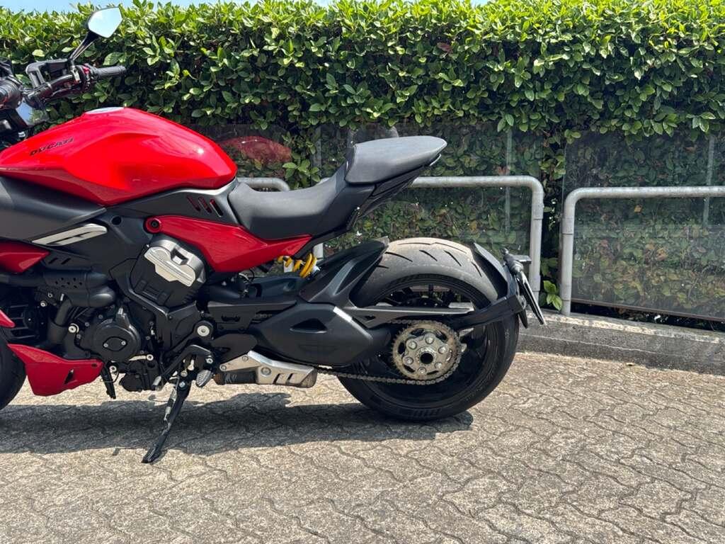 DIAVEL V4