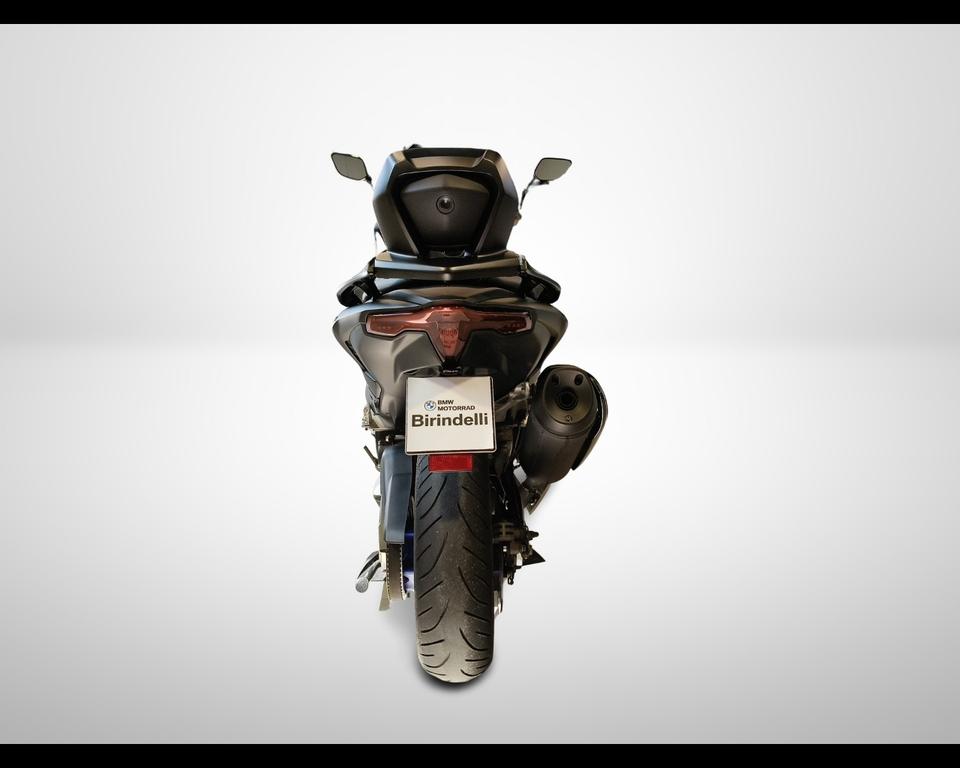 T-MAX 560
