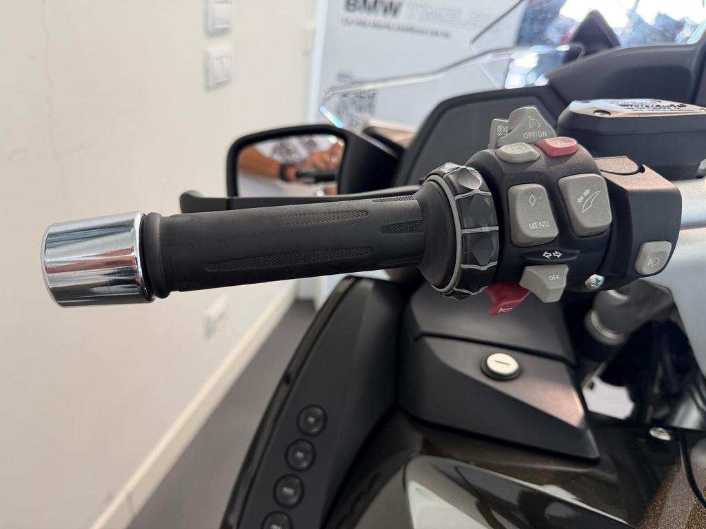R 1250 RT
