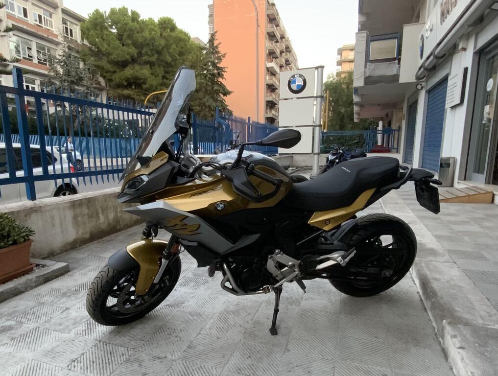 F 900 XR