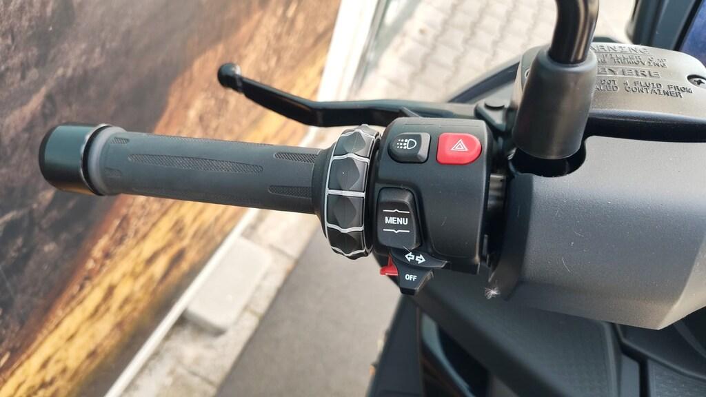 C 400 GT