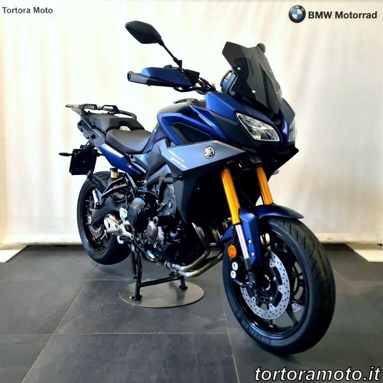 TRACER 900
