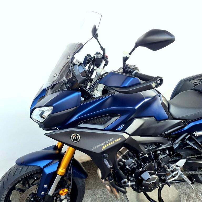 TRACER 900