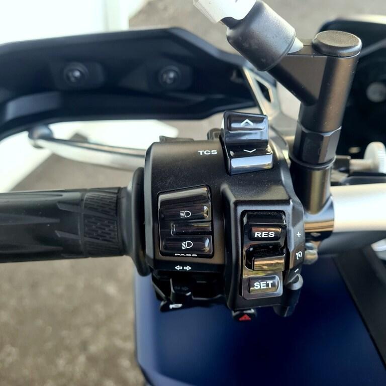 TRACER 900