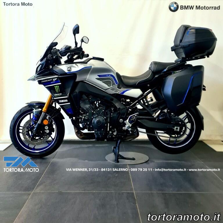TRACER 900