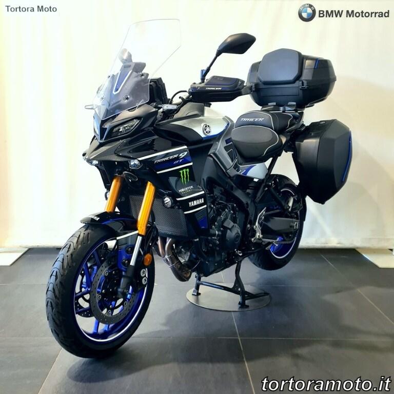 TRACER 900