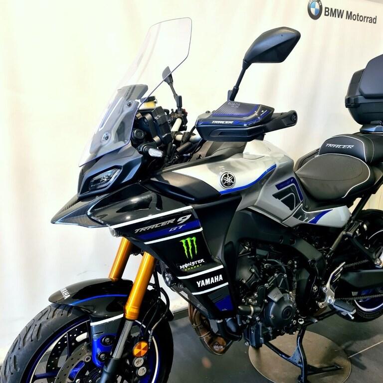 TRACER 900