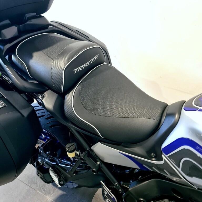 TRACER 900