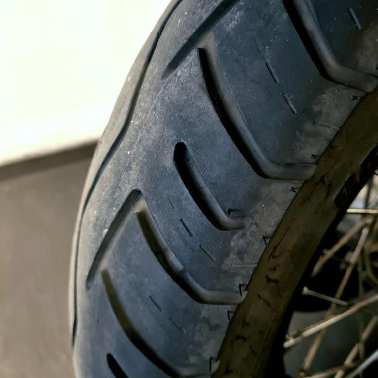 STREET BOB 1745