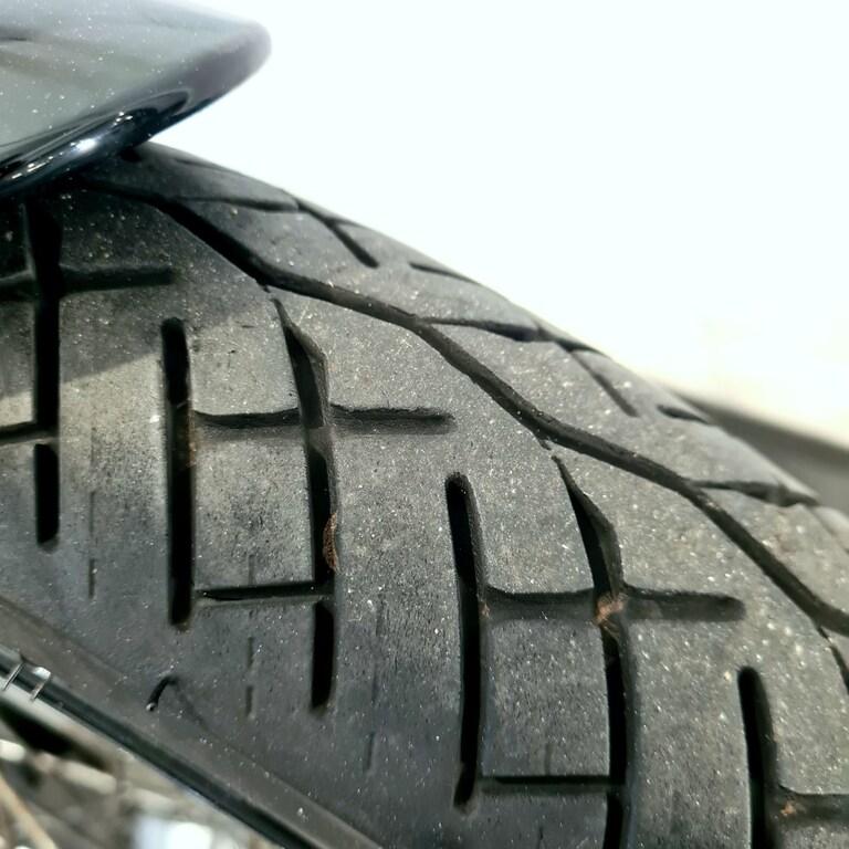 STREET BOB 1745