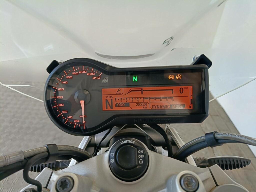 R 1200 R