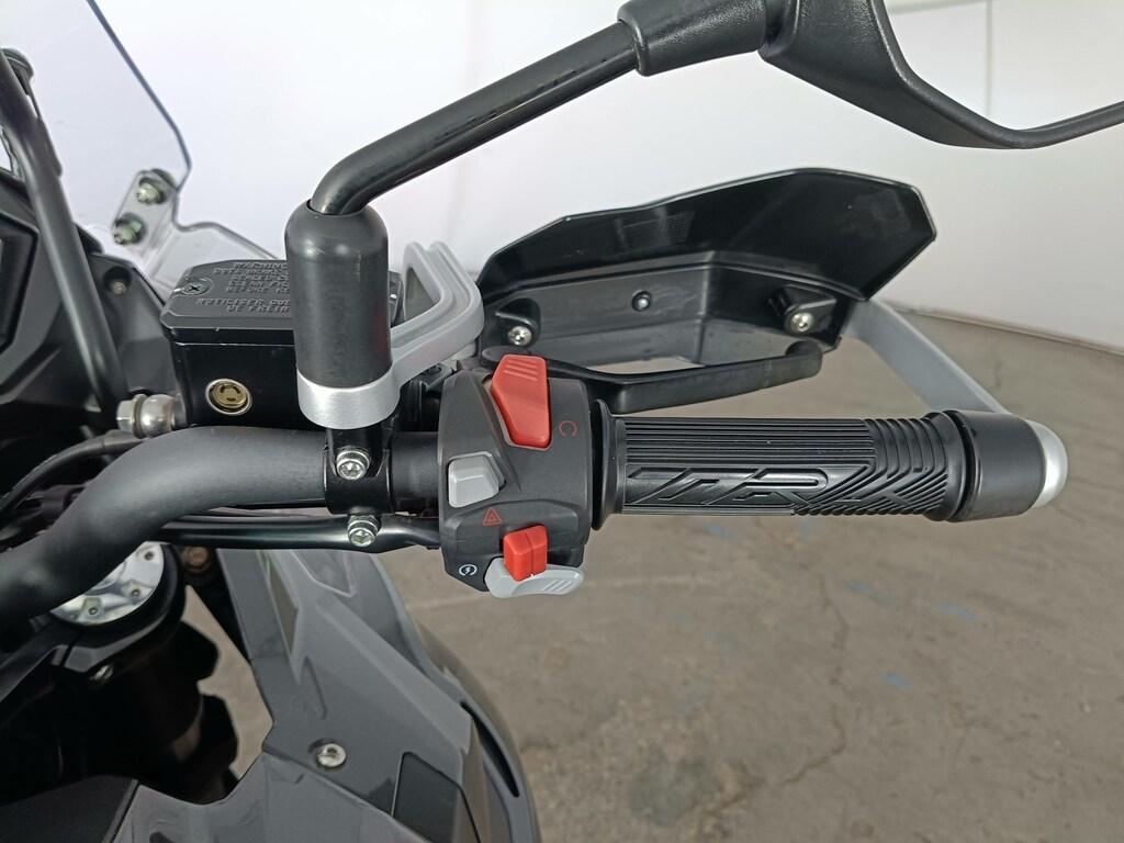 TRK 502
