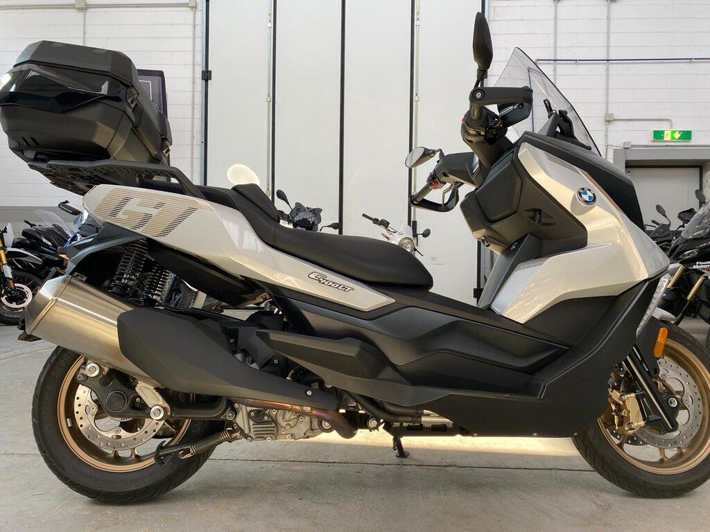 C 400 GT