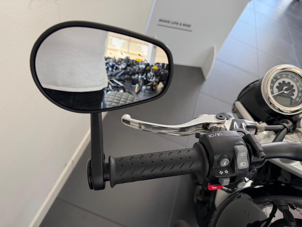 SPEED TWIN 1200