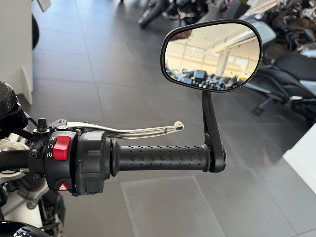 SPEED TWIN 1200