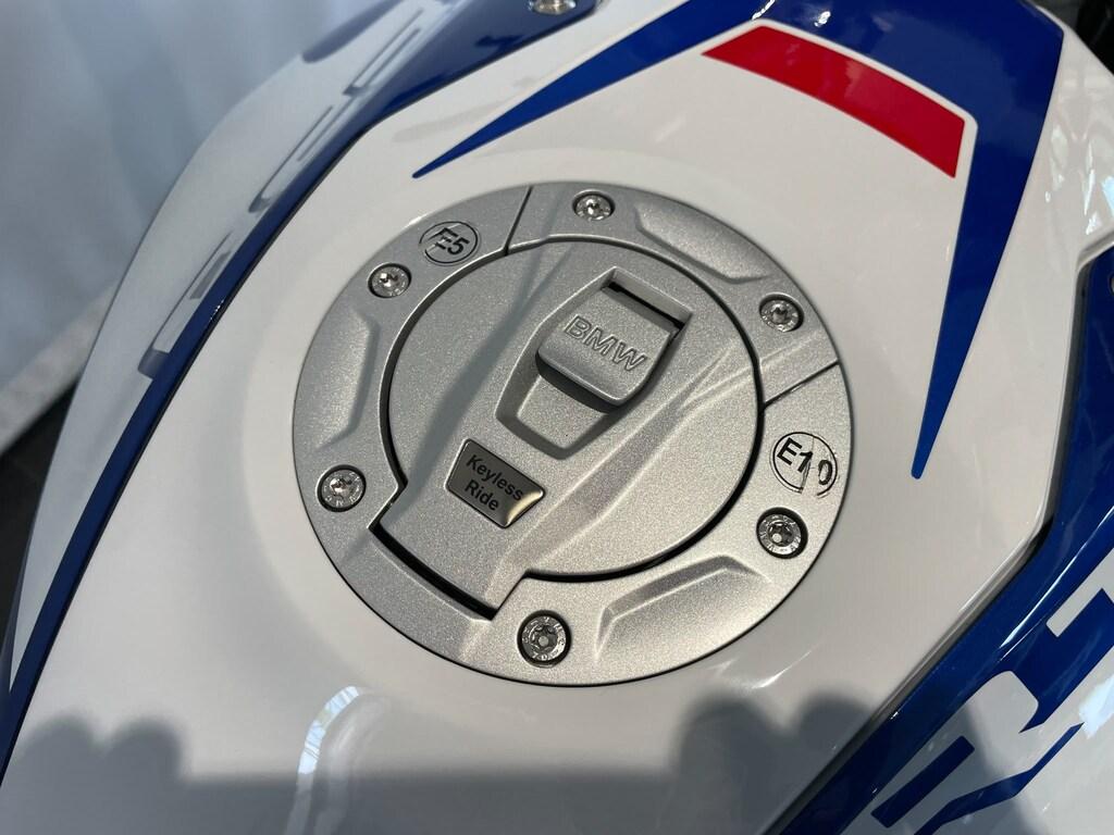 R 1250 R