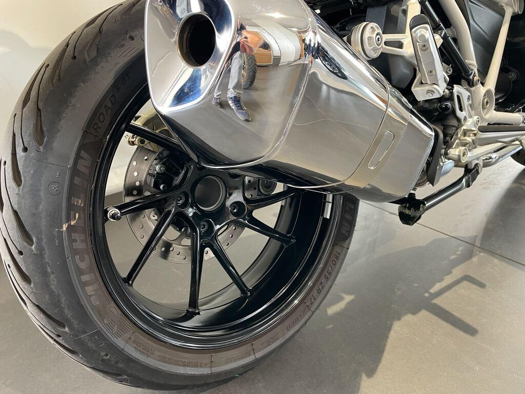R 1250 R