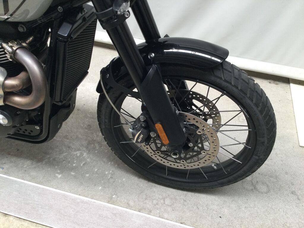 SCRAMBLER 1200
