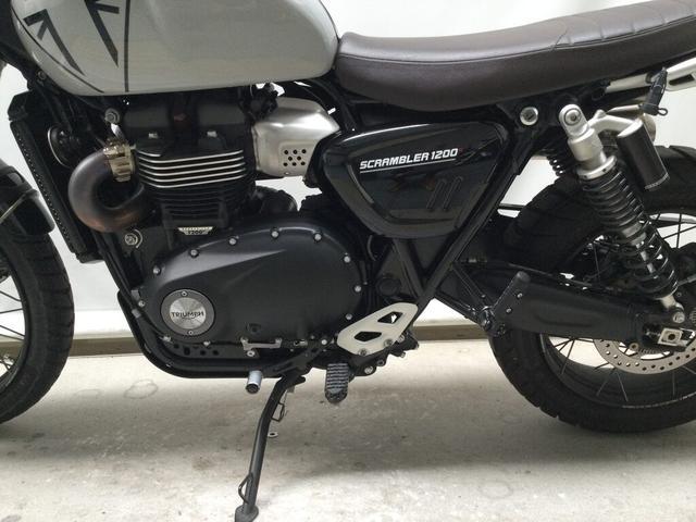 SCRAMBLER 1200
