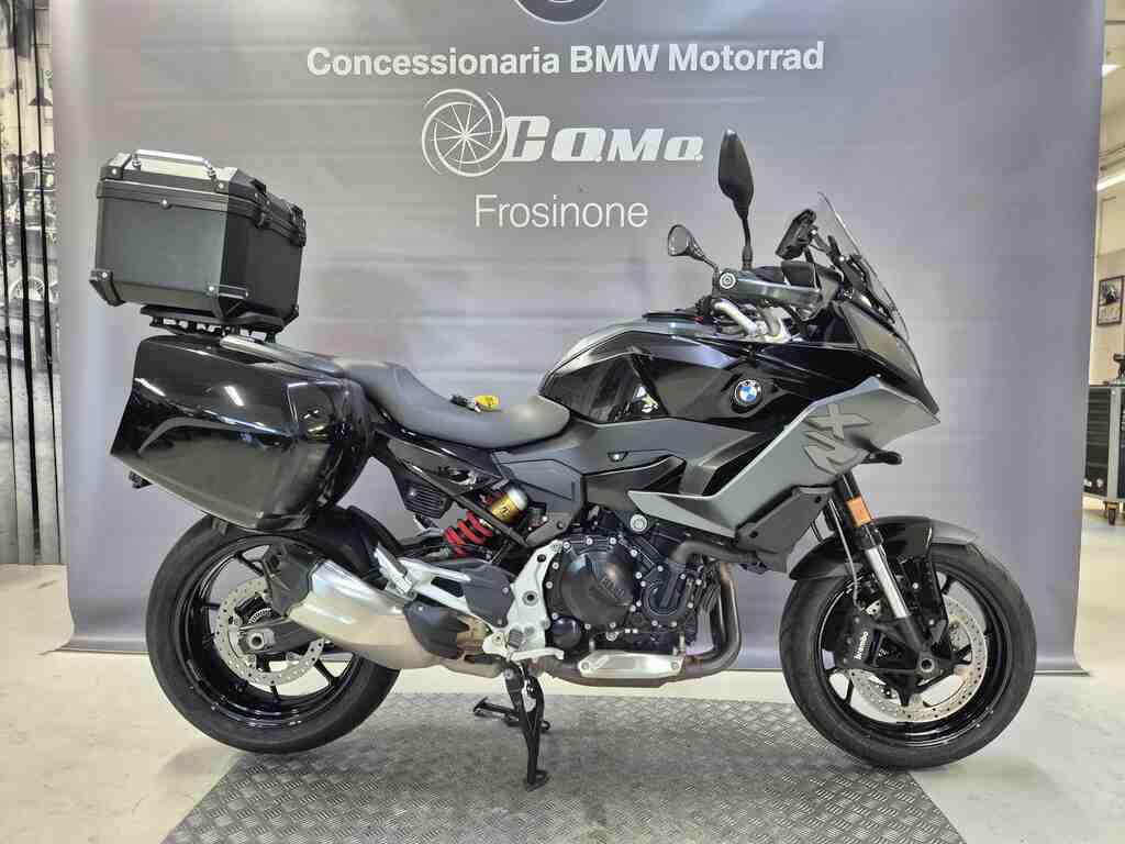 F 900 XR