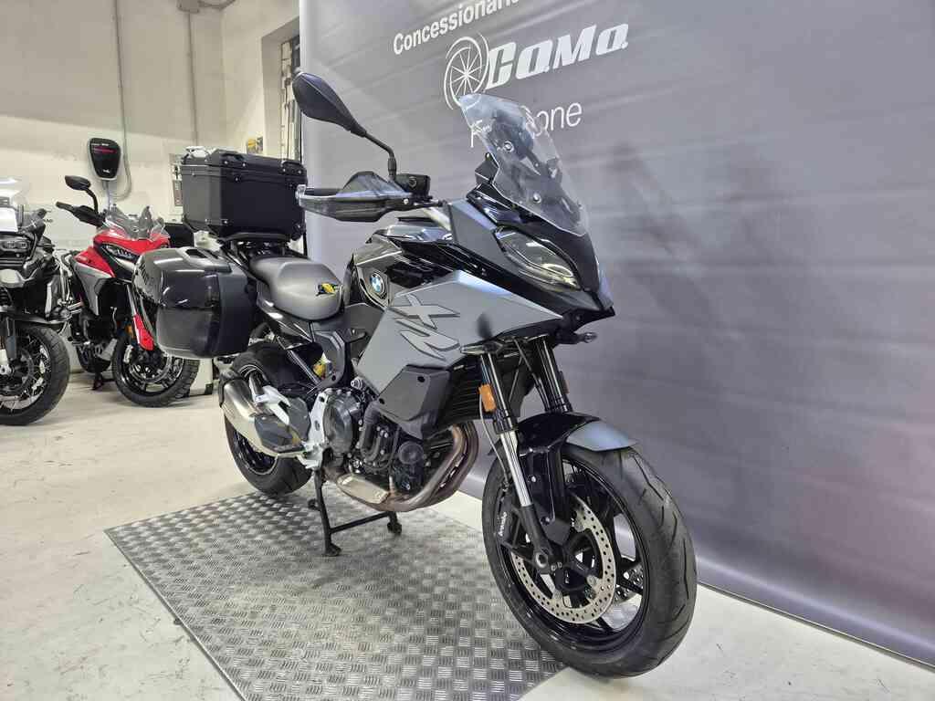 F 900 XR