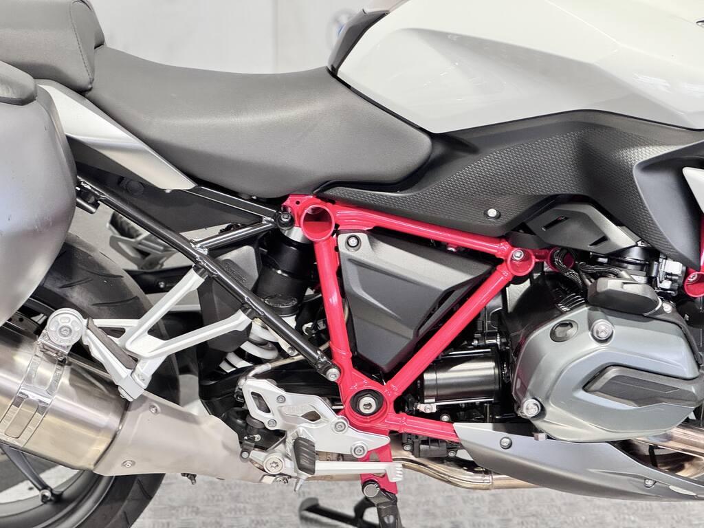 R 1200 RS