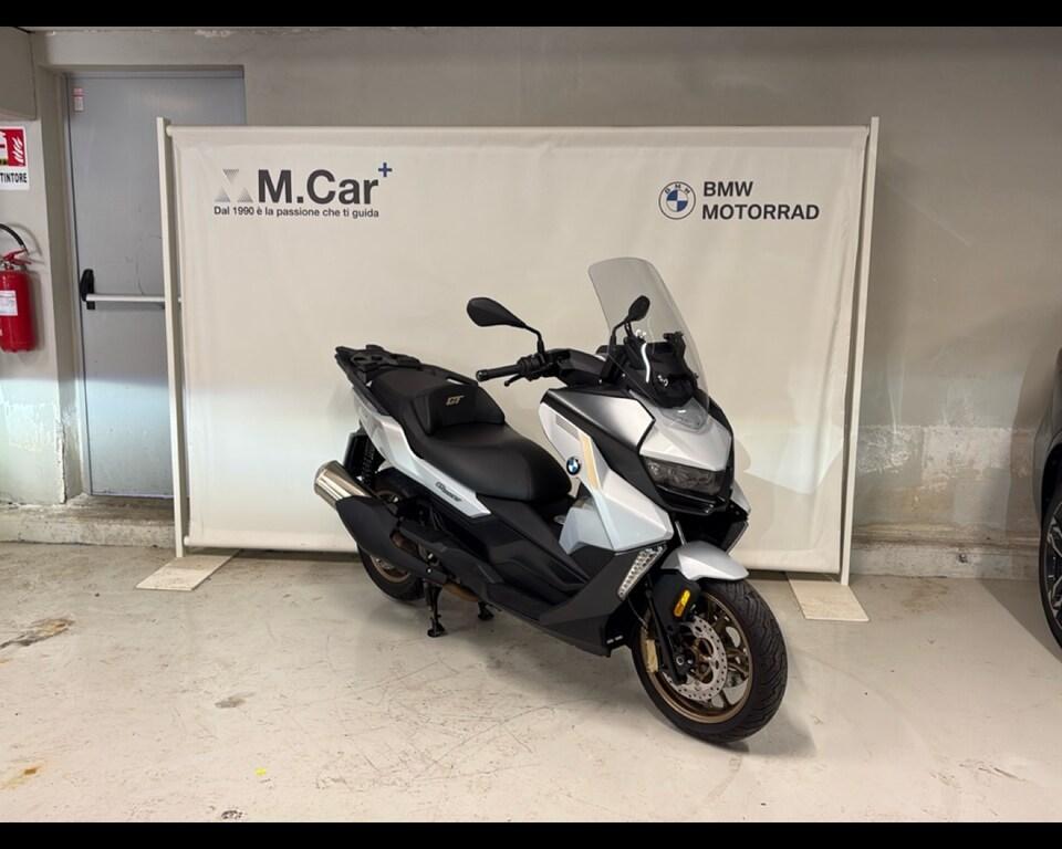 C 400 GT