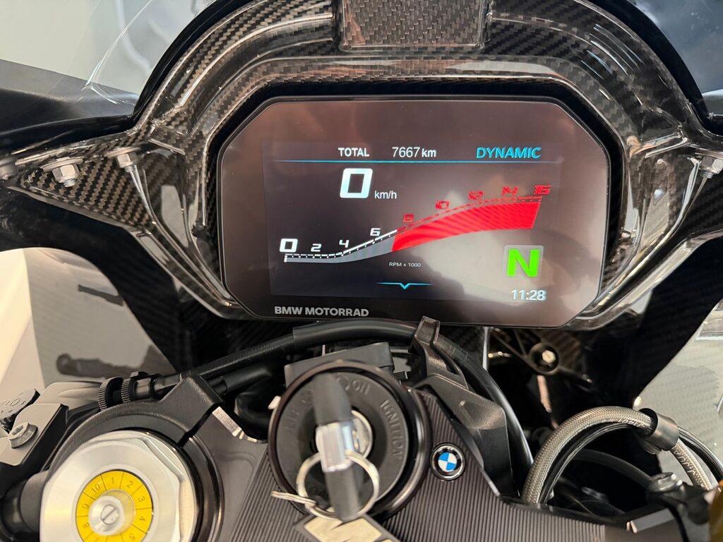 M 1000 RR