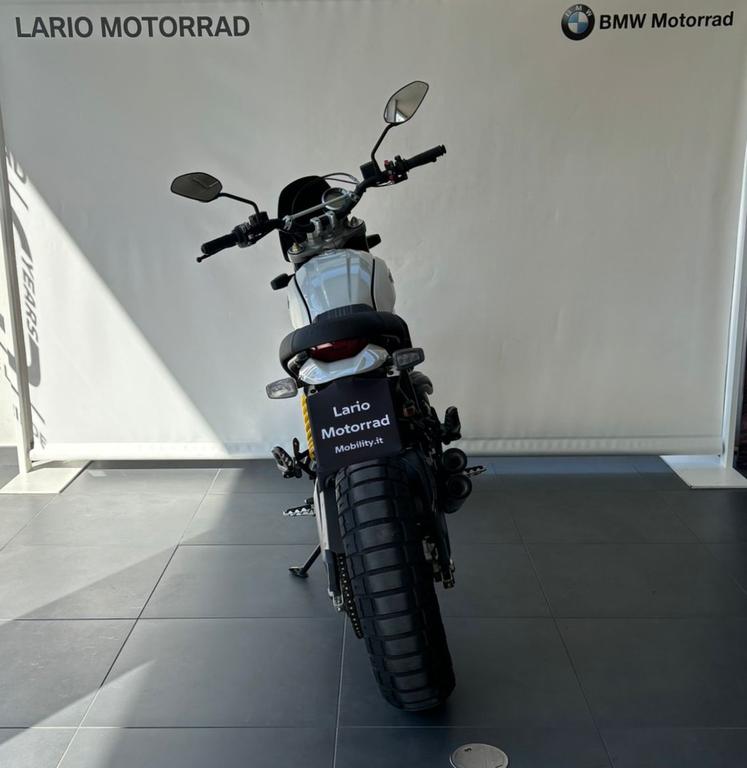 SCRAMBLER 800