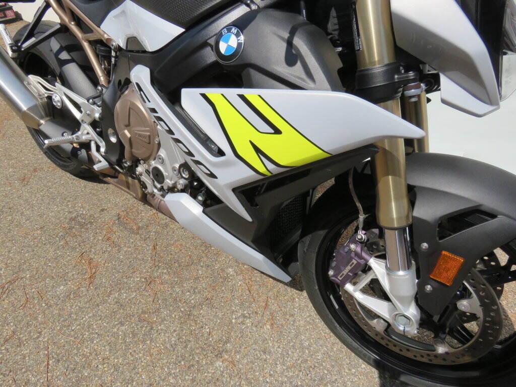 S 1000 R