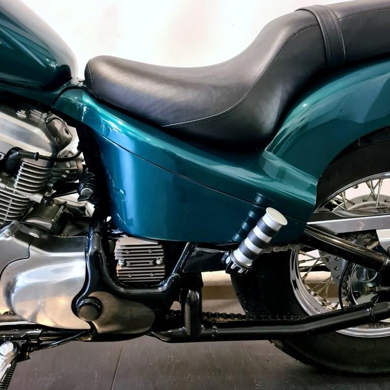 SHADOW VT 600