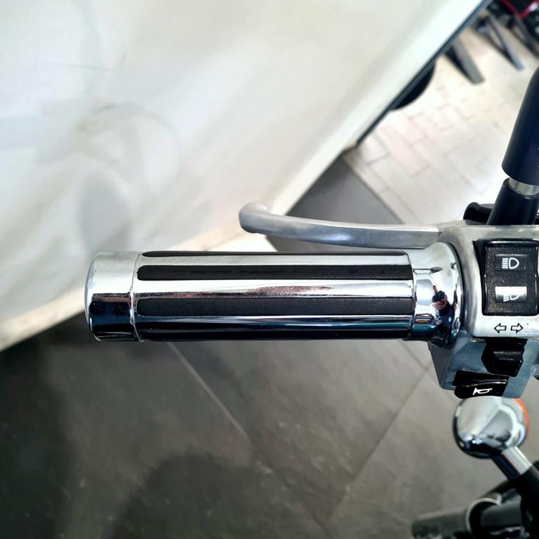SHADOW VT 600