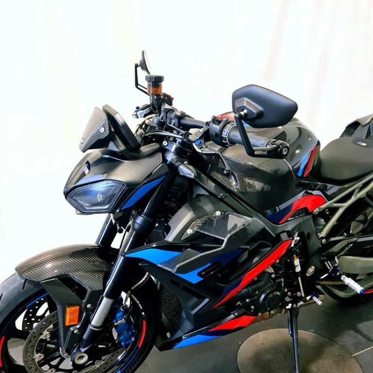 M 1000 R