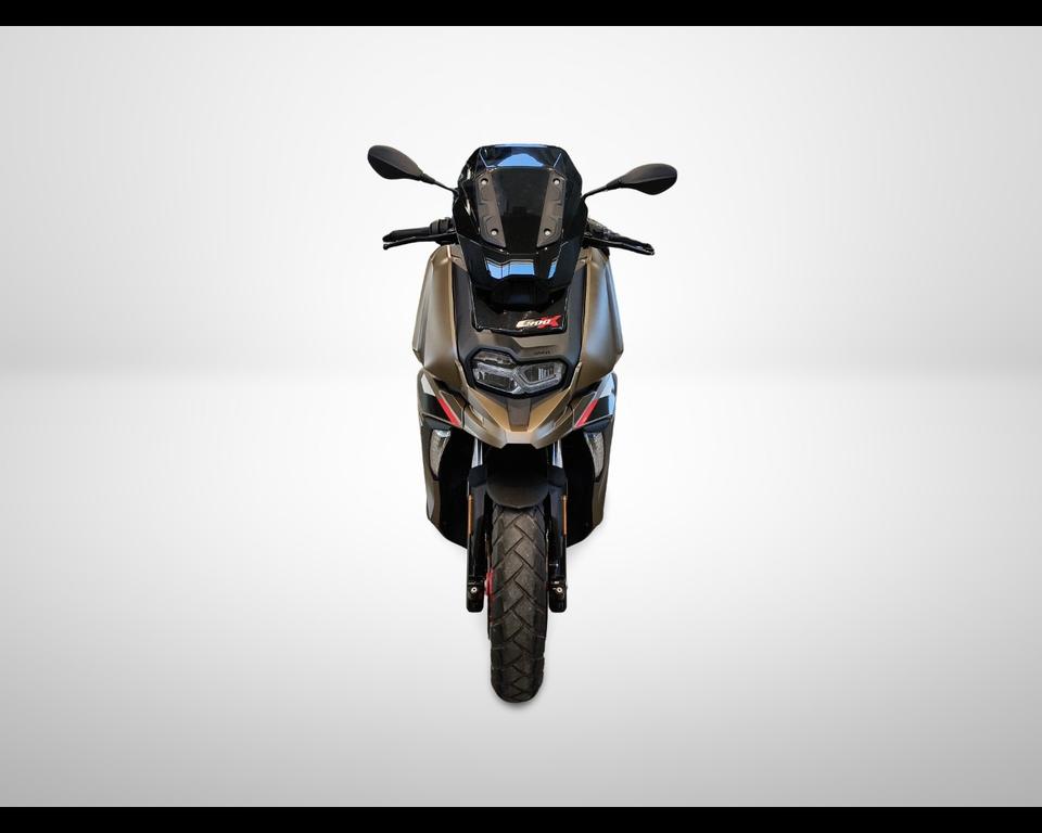 C 400 X