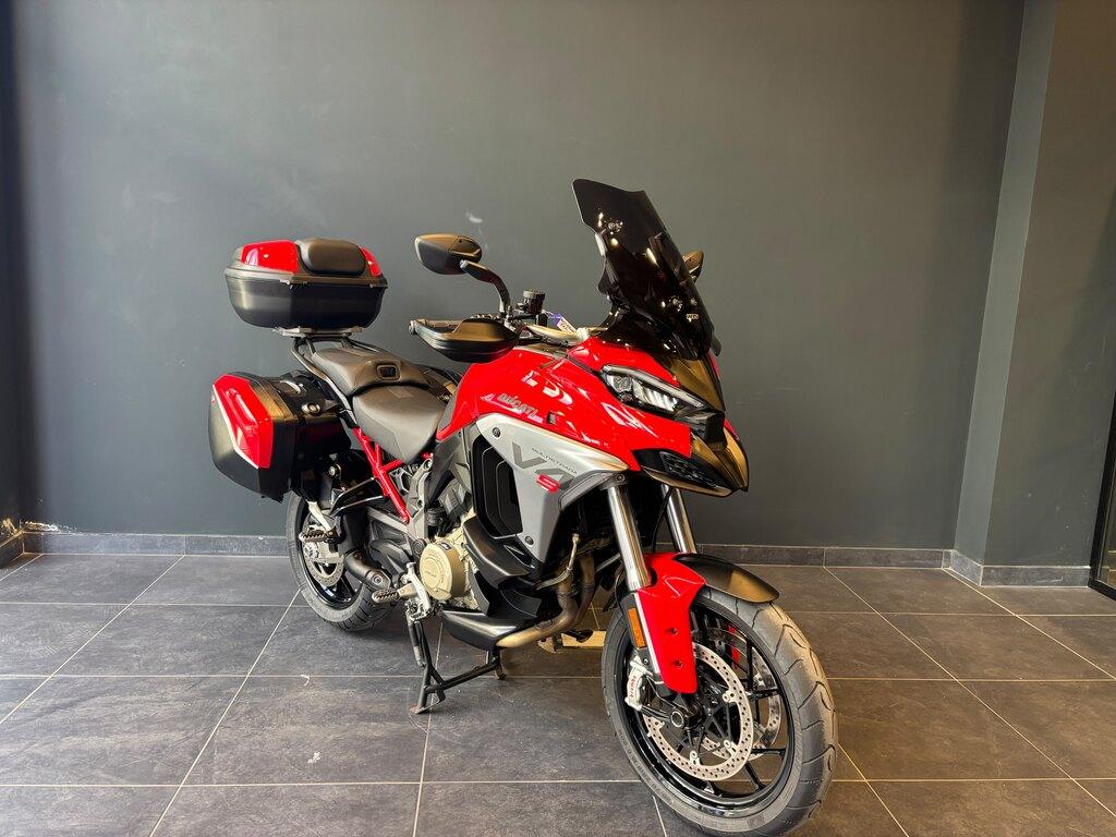 MULTISTRADA V4