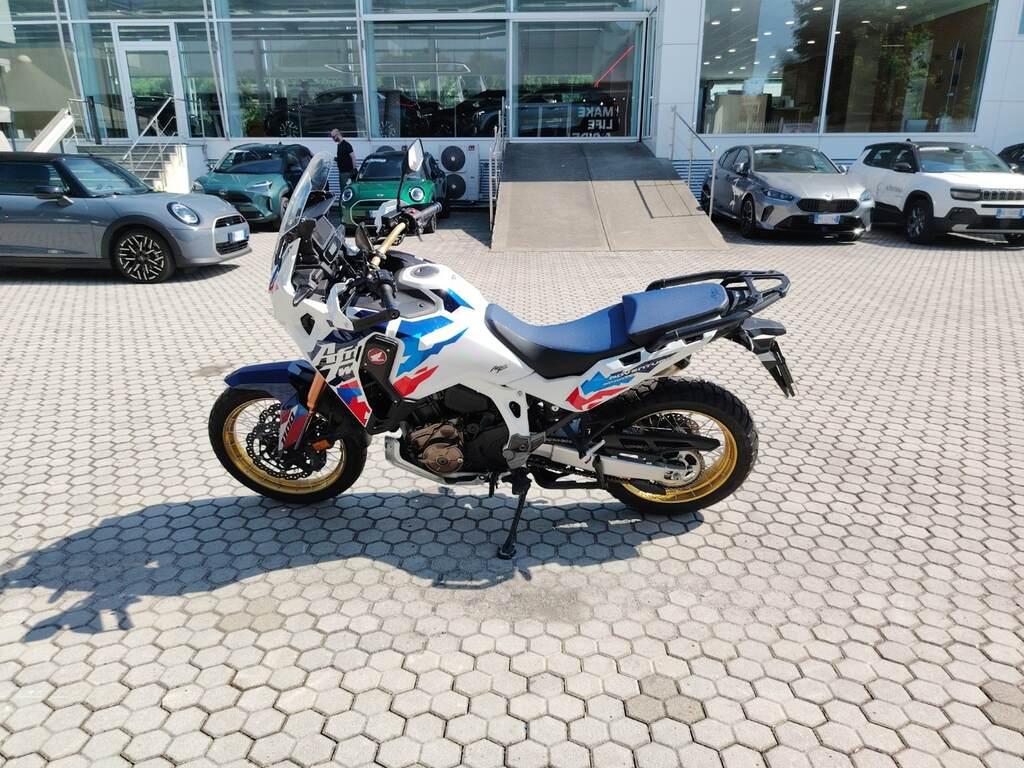 AFRICA TWIN 1100