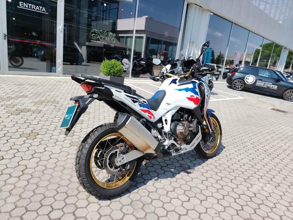 AFRICA TWIN 1100