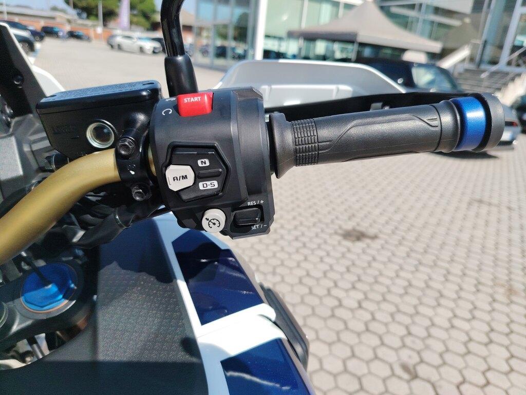 AFRICA TWIN 1100