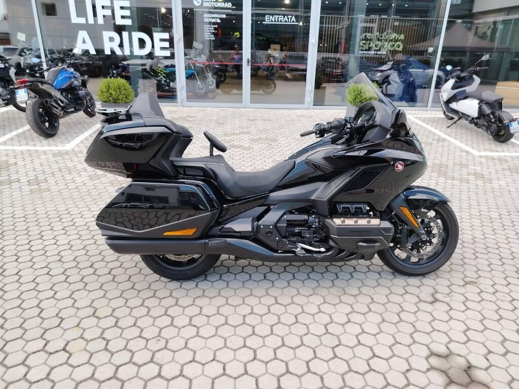 GOLD WING GL 1800