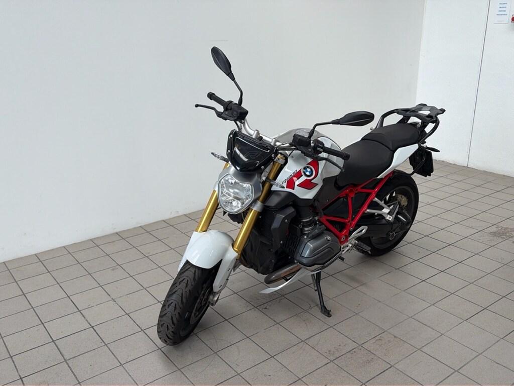 R 1200 R