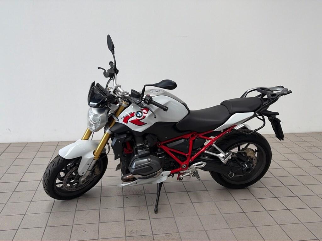R 1200 R